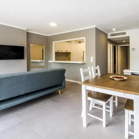Ponent 8 Apartment *