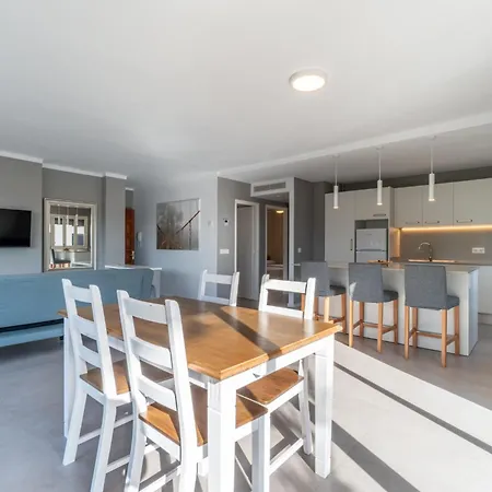 Ponent 8 Apartment